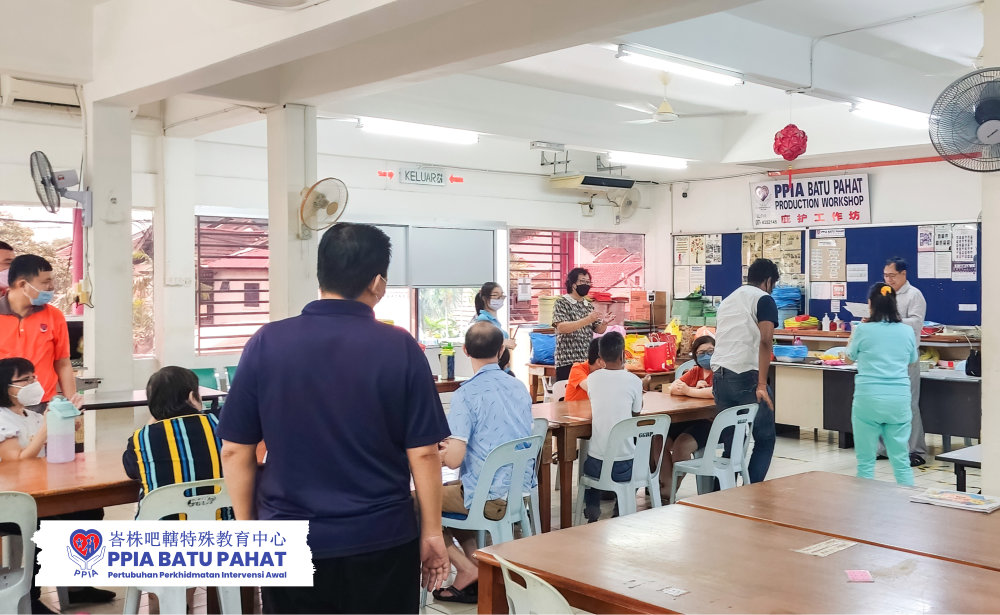 PPIA 峇株吧轄特殊教育中心 庇护工作坊 PW Program Production Workshop Programme 峇株吧轄特殊关怀课程 - 成人庇护就业教育中心 A26