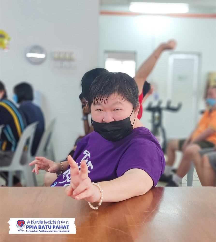 PPIA 峇株吧轄特殊教育中心 庇护工作坊 PW Program Production Workshop Programme 峇株吧轄特殊关怀课程 - 成人庇护就业教育中心 A09