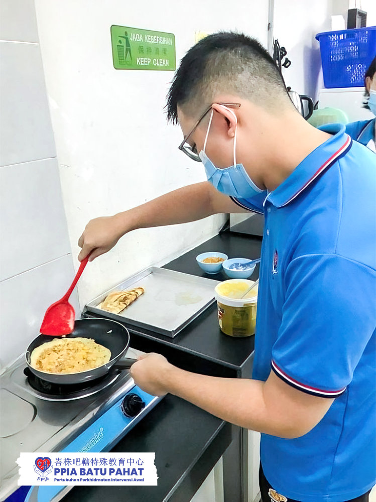 PPIA 峇株吧轄特殊教育中心 职业训练课程 JTP Program Job Training Programme 峇株吧轄特殊关怀课程 训练17-25岁 有潜能出外做工的年轻人 A08